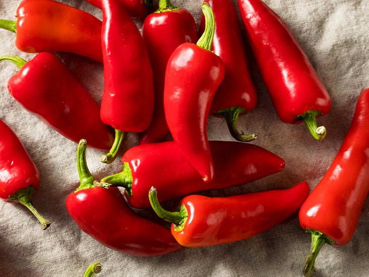 Chili Peppers 101: Nutrition Facts and Health Effects